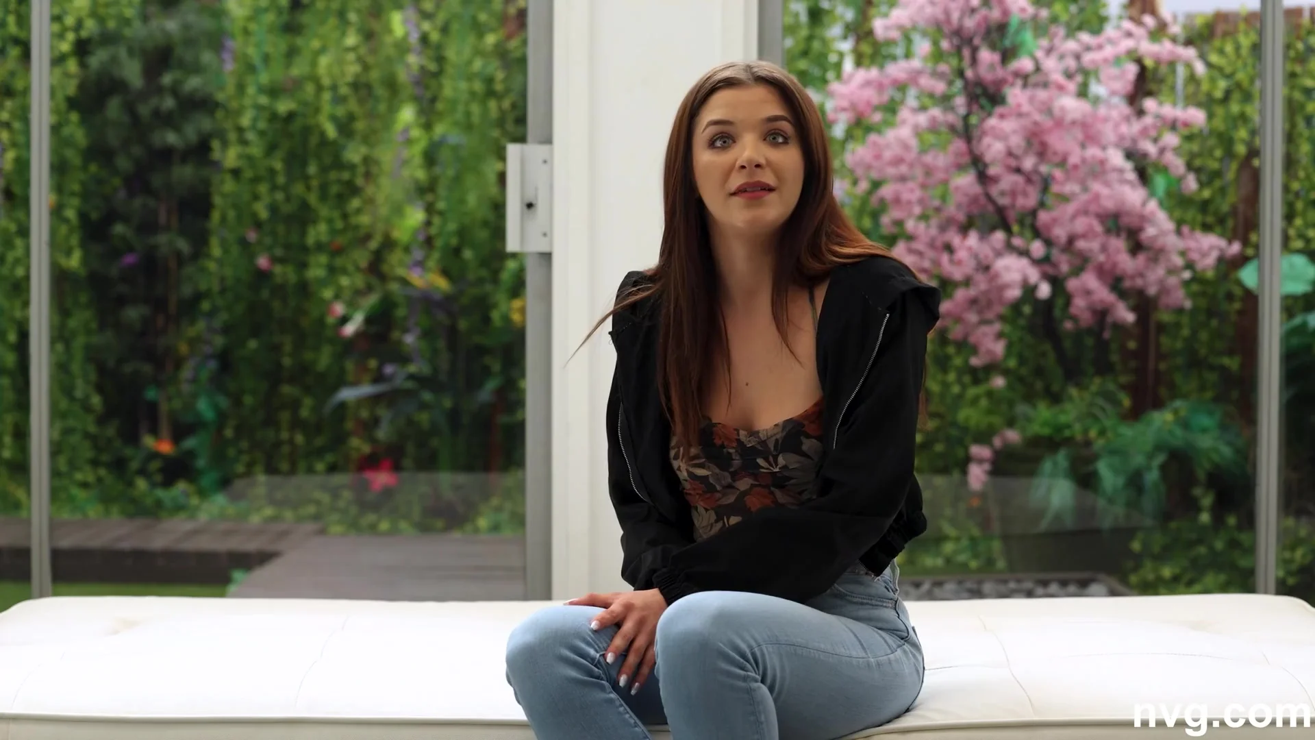 Enchanting Eyes On This Amateur, See What She Is Willing To Do To Make It
