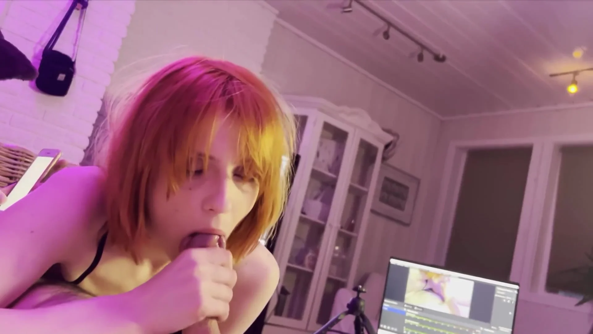 Minet Blowjob Sladkii Otsos Ot Red Soni .goryachii Otsos Sperma V Rot Konchil Mne V Rot