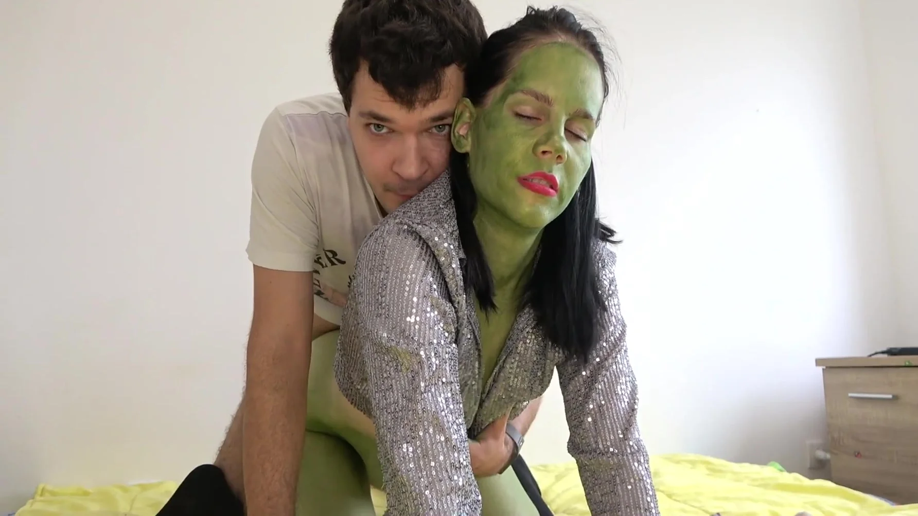 Sex And Oral Creampie With Green Female Alien Anna