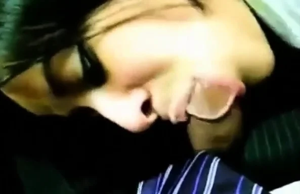 Secretary Blows the Boss - Amateur Office BJ