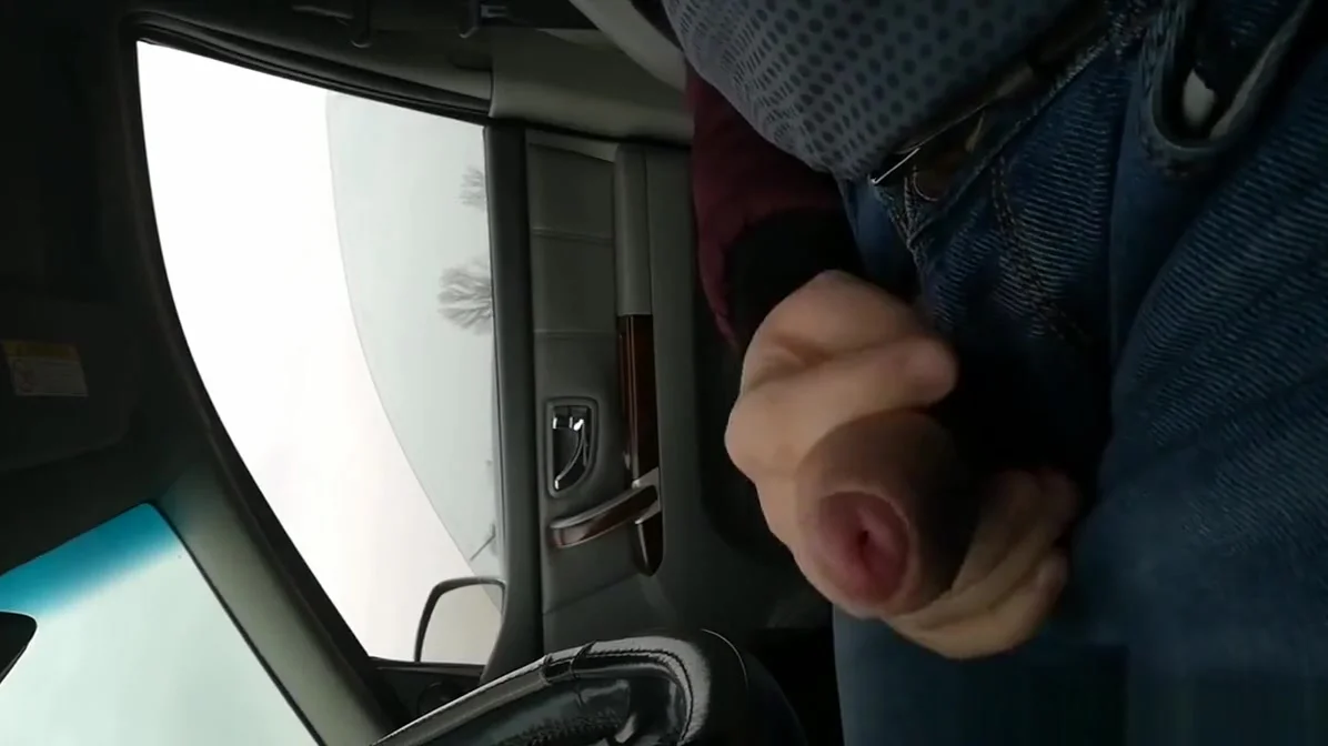 Public masturbation in the car near college