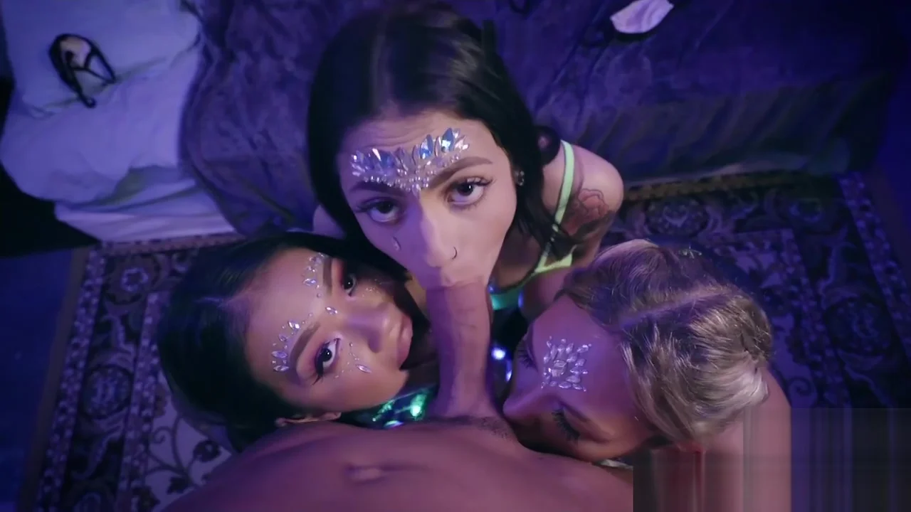 Raver teen 18+ chicks are sick of quarantine and party at home