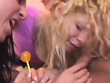 Hotties Amanda and Nicole team up on Bruno for a weird threesome