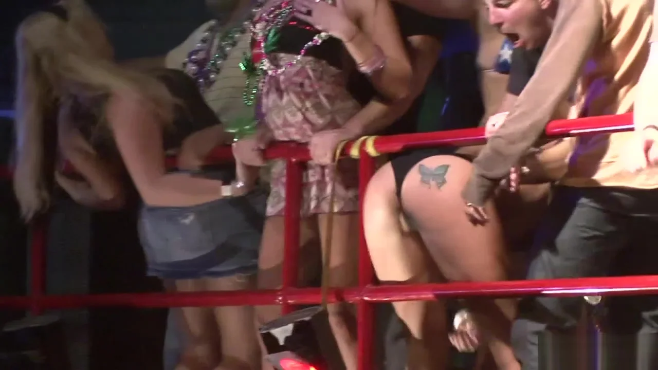 texas coeds spring break beach party scene 2