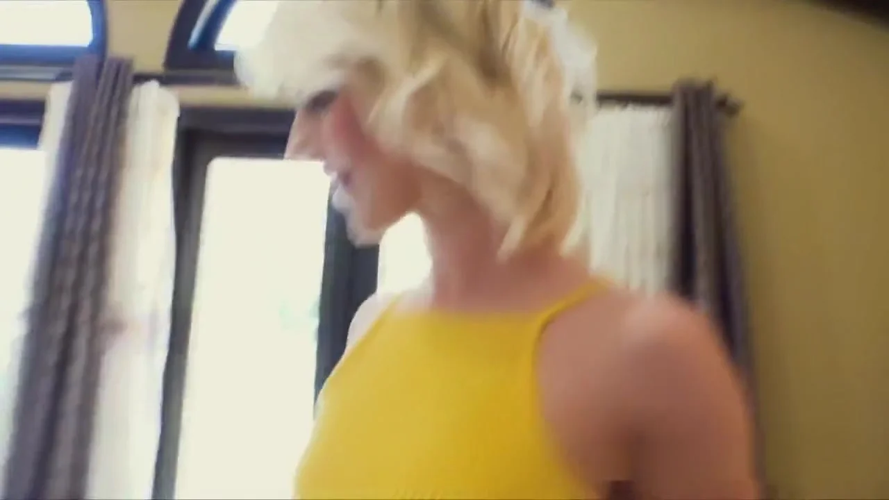 Gf Catches Hubby On Sexy Massage Client
