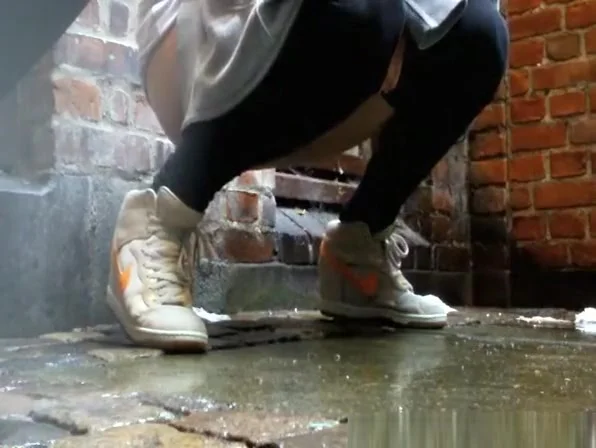 Compilation of teens 18+ caught peeing outdoors