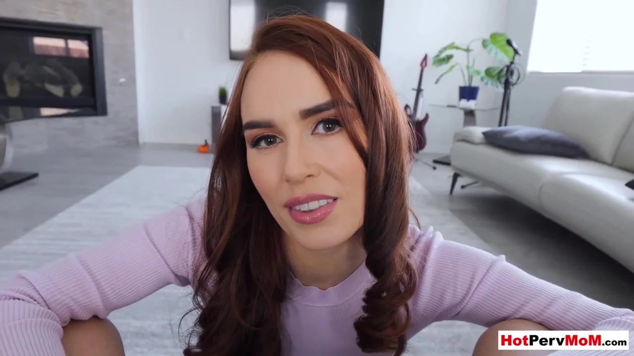 My Small Titted Milf Stepmother Wants To Make A Blowjob Video With Kiki Vidis