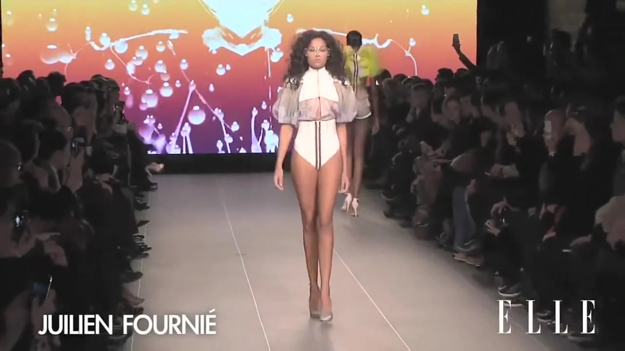 Nude Fashion Week Julien Fournie