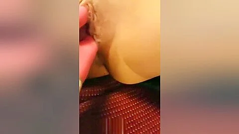 SQUIRT masturbation vaginale dans le train Masturbando me en el tren