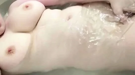 CurvyElvishGirl - bathtime pussy fingering and tit sucking