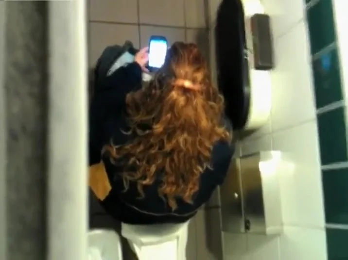 Preying on pissing schoolgirls 18+ from above