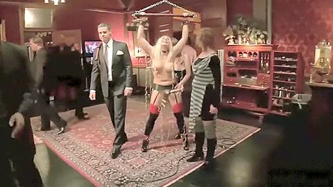 Horny babes enjoy BDSM while fucking