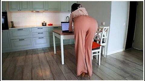 Bossy Step Mom Caught Her Step Son With A Boner While She Was Working