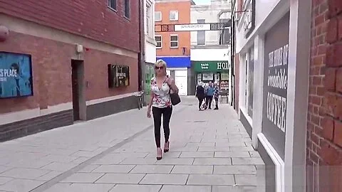 Unfaithful british milf lady sonia flaunts her giant tits