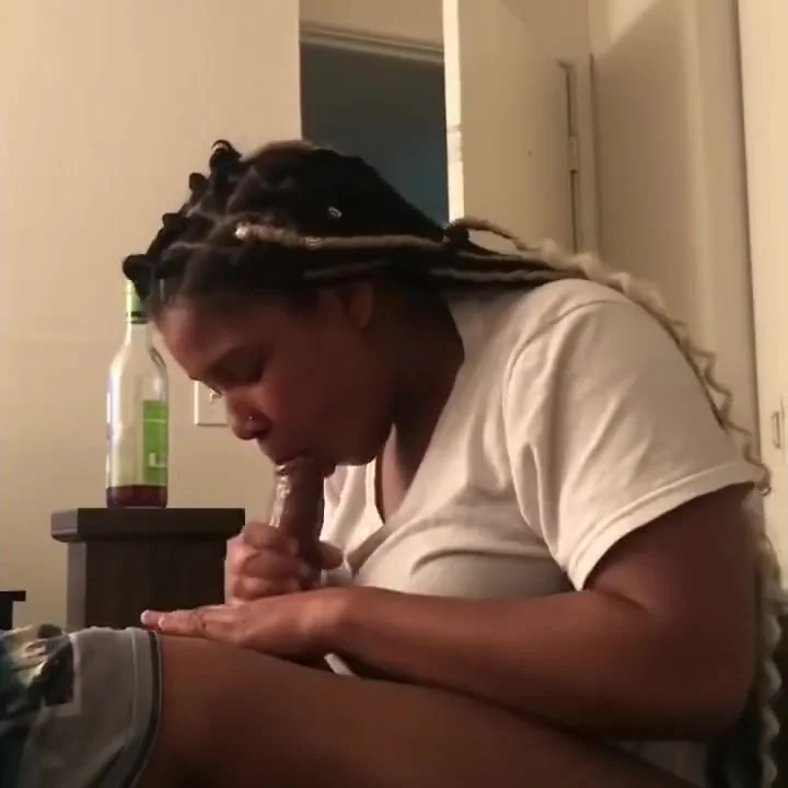 Wife sucking dick before i cum on her face