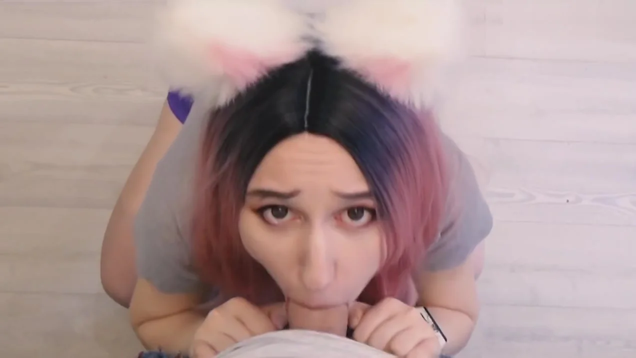 Blowjob from the Step sister
