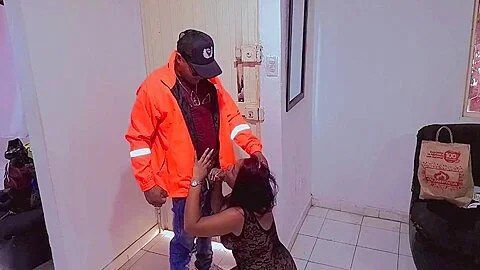 Sex With Unknown Delivery Man I Receive Him In Lingerie I Give Blowjob I Suck His Dick And He Lets Me Fuck His Pussy
