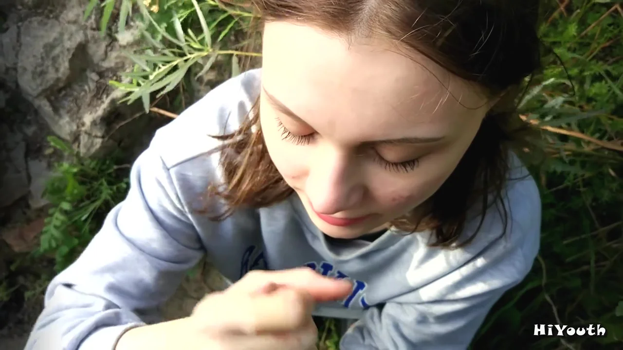 Hiyouth - Russian Slut Make Blowjob Outdoor After Unive