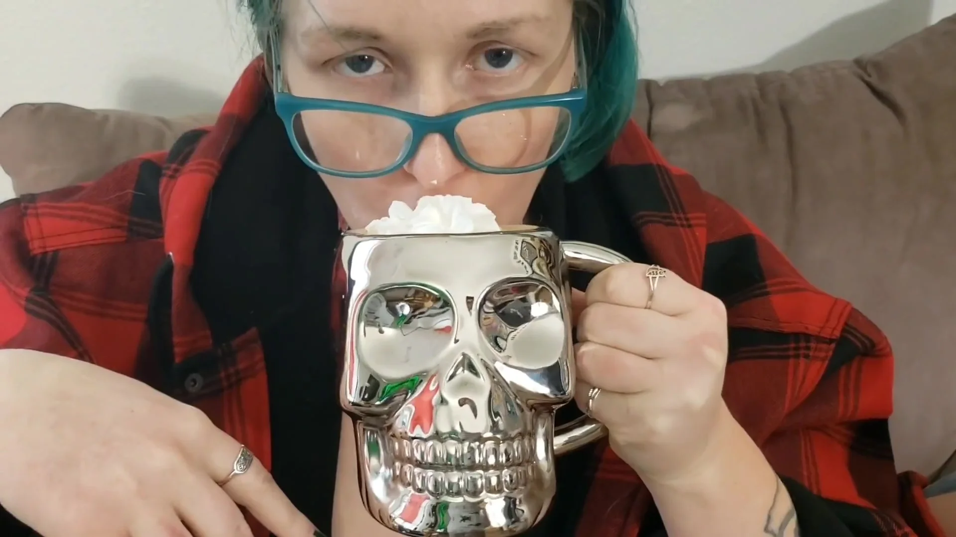 Coffee And Pawg: Wake And Bake With Your Favorite Smoking Seattle Sexworker! Bush Ugly Fat Girl Ass