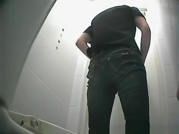 Blonde Girl Pee