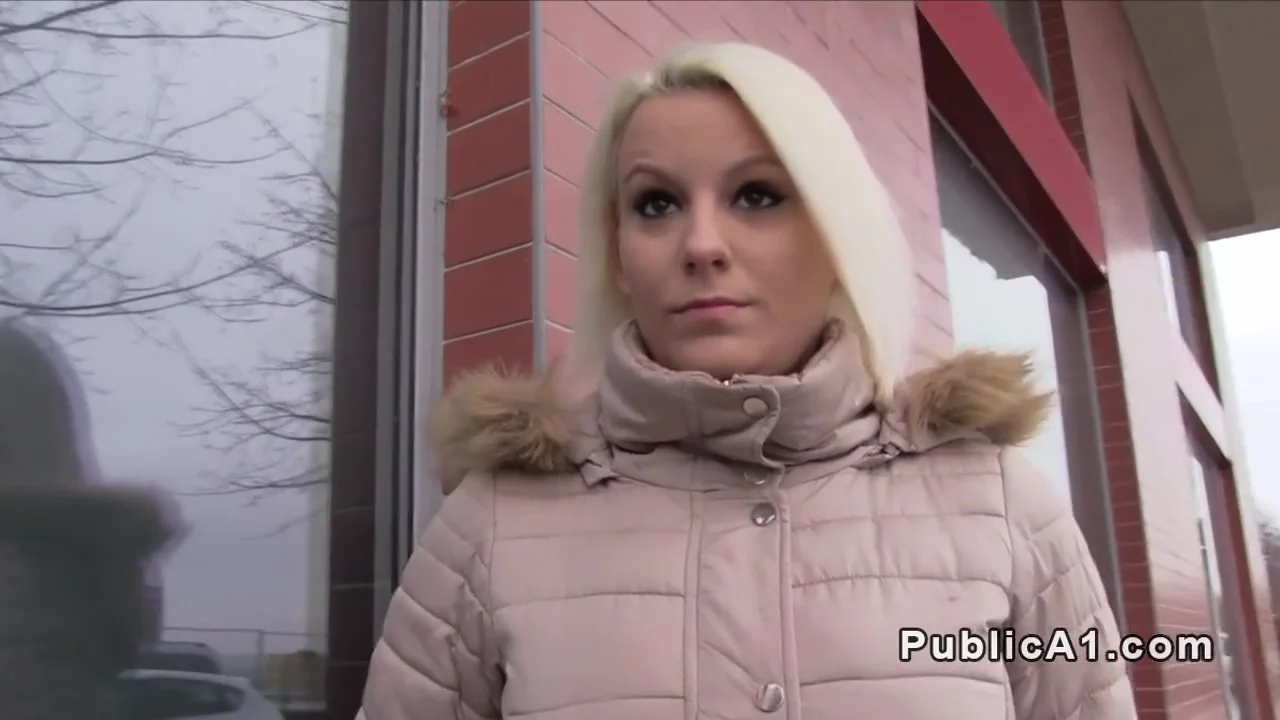 Blonde Flashing In Public And Fucking