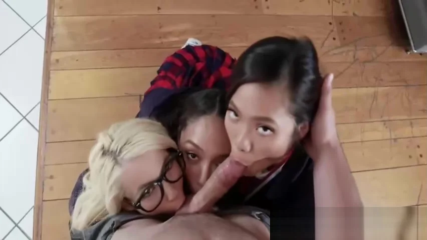 Hot teens 18+ Like To Have Fun Having Sex Suck Big Cock