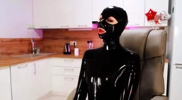 Nasty amateur latex leggins fetish