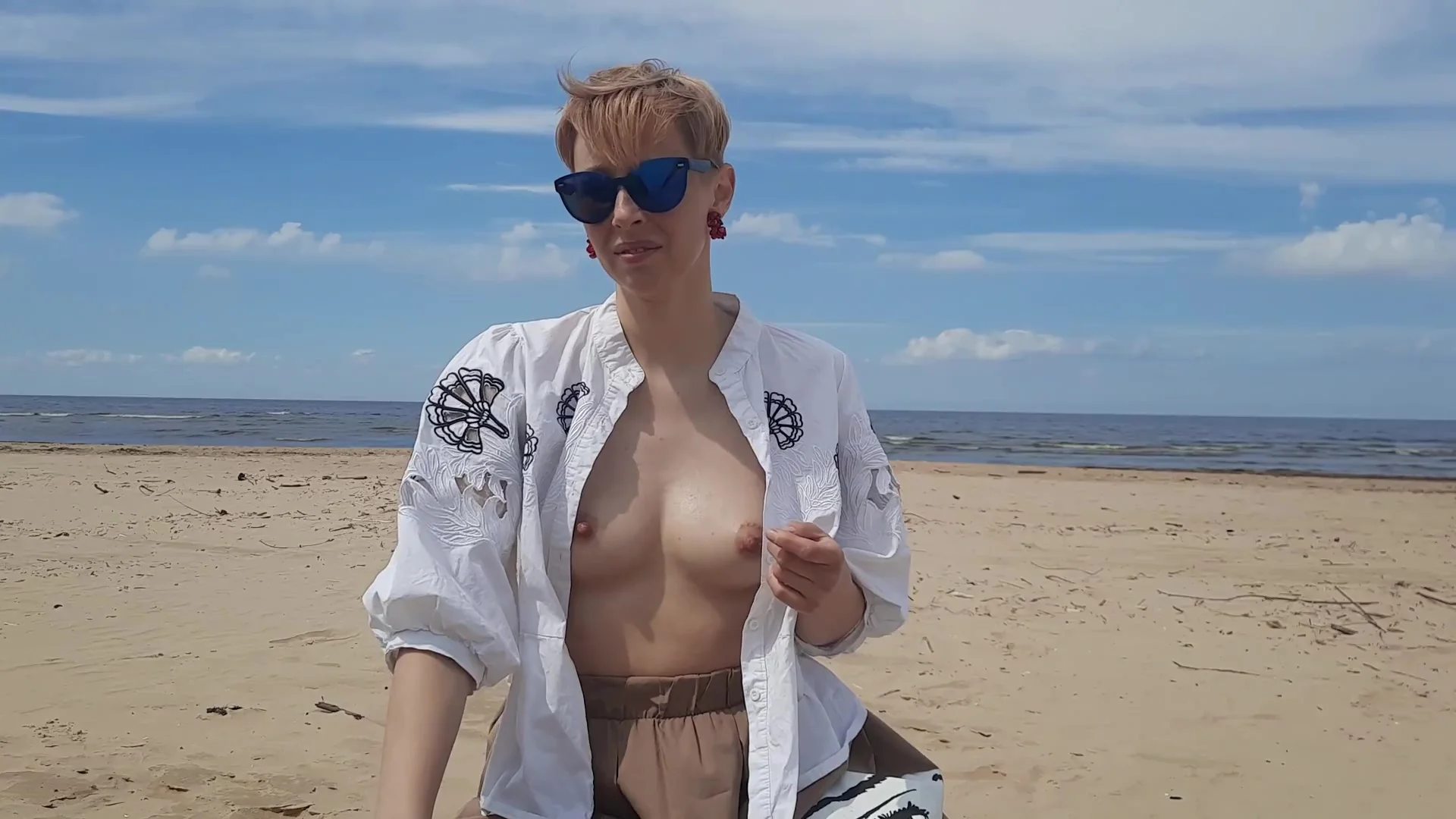 Tits Massage On The Public Beach