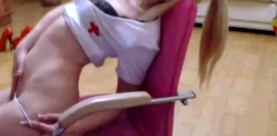 Amateur blonde masturbating just for