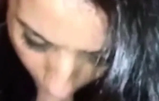 arab slut is a dick pleaser