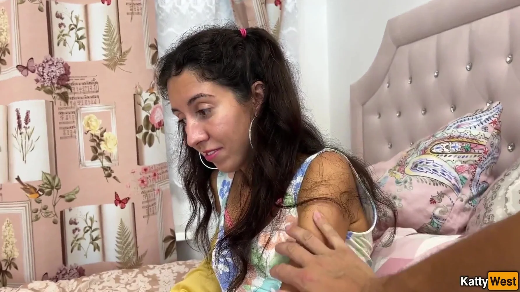 Fucking In All Holes With A Girl While She Plays On The Computer - Anal Creampie