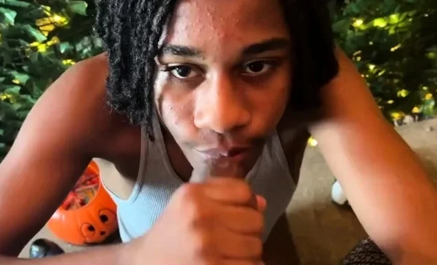 Sasha Strokes Trick Or Treat Sextape