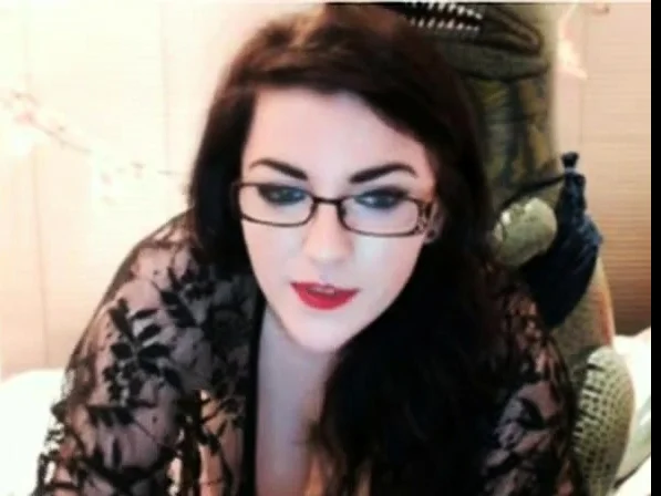Pale skin chick webcam 2