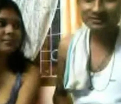 Indian Amateur Shows Off Her Assets on Webcam