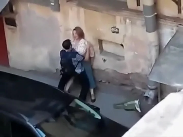 Spying a fat girl get fucked from balcony