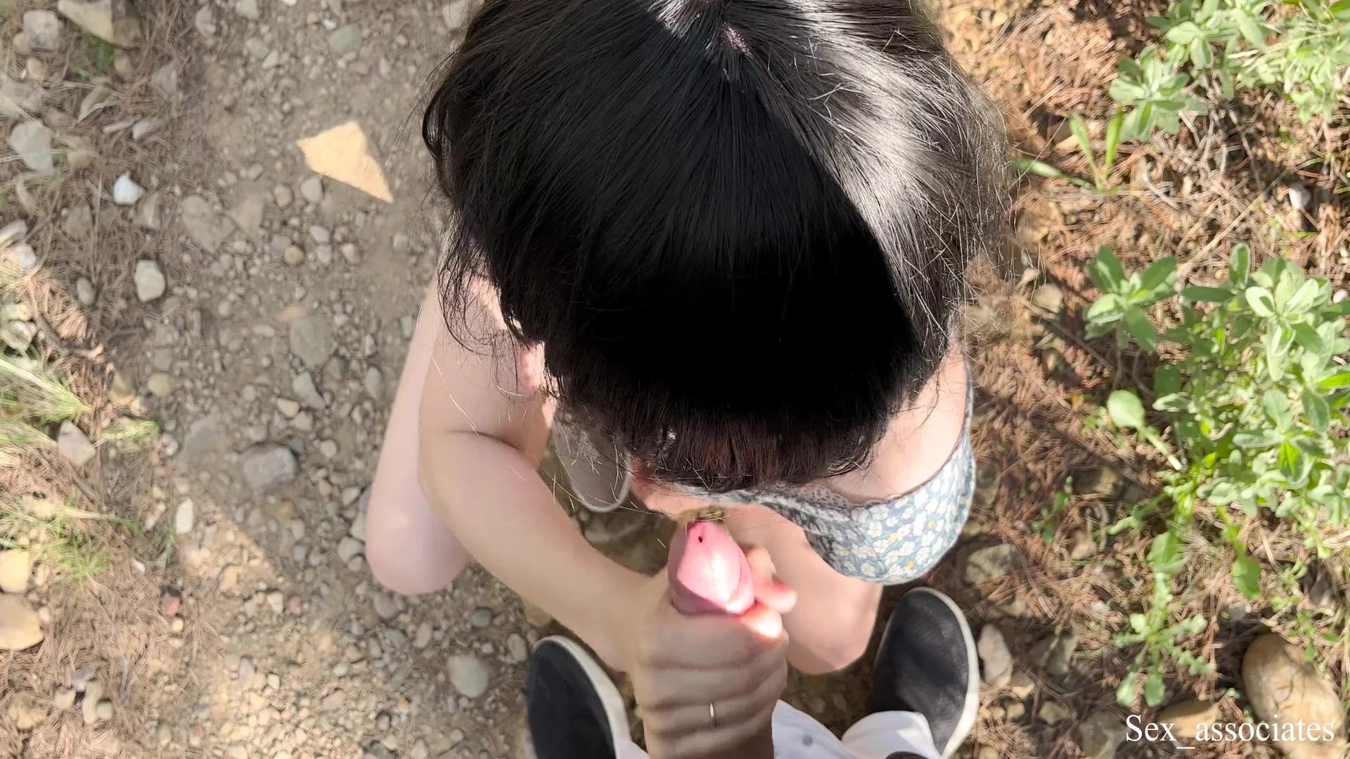 A Hot Latina Girl Was Caught And Fucked For Outdoor Pissing In The National Park
