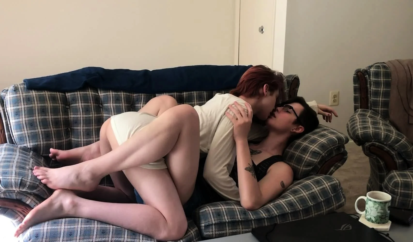 Homemade amateur webcam teen slut dancin