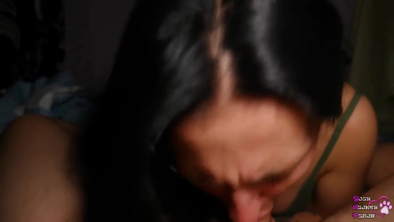 Naughty Girlfriend Makes Him Cum While He Was Watching Tv / Oral Creampie / Cum Swallow / 4k