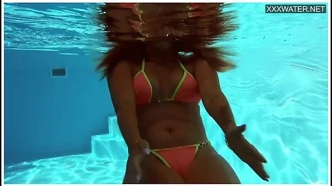 French Model Enjoys Herself Underwater With Anita Rover