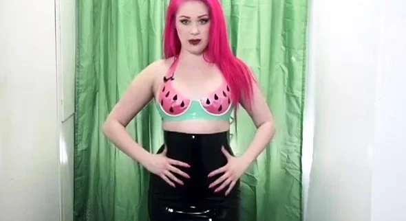 Latex Barbie - Poppers Anal Whore