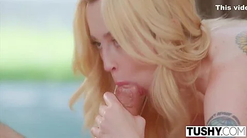 Anal-loving Influencer Lexi Seduces Shy Cameraman 13 Min
