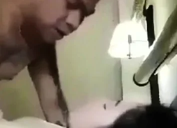 Indonesian - Pasangan Mesum Dikamar Hotel