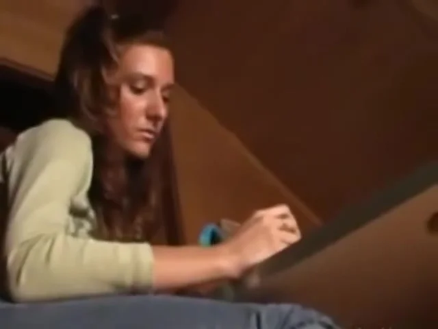 Vintage dangling shoeplay