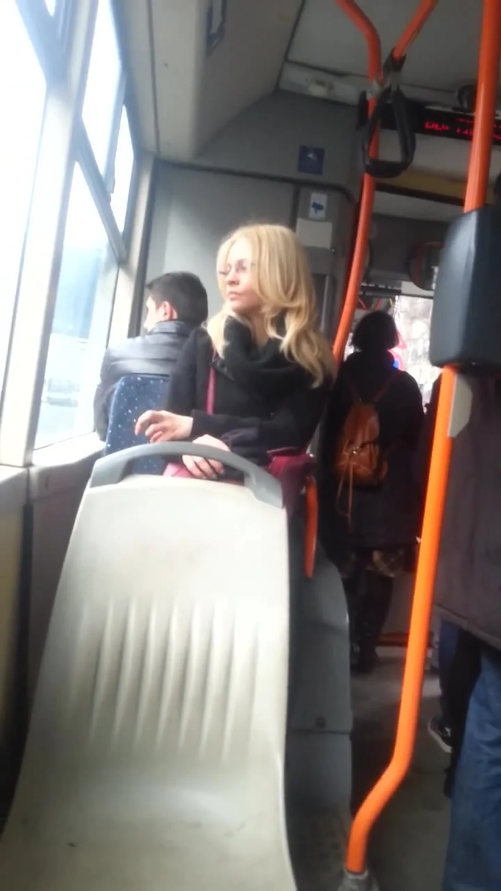spy blonde in bus romanian