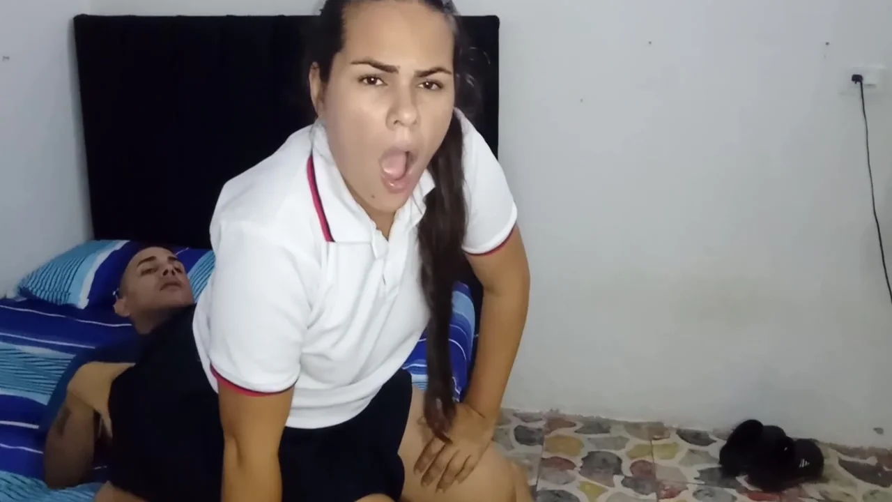 I Give My Pussy To My Stepfather In Exchange For The Potetos To Go To The Movies With My Boyfriend