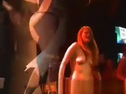 sexy party chicks