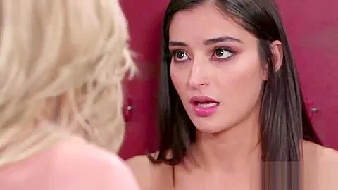 Hot teen 18+ Emily Willis gets caught and licked by busty Serene Siren