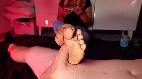 Tiffany Oiled Footjob And Handjob Withz Cum On Feet