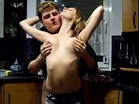 Fat jock bangs hot GF on webcam