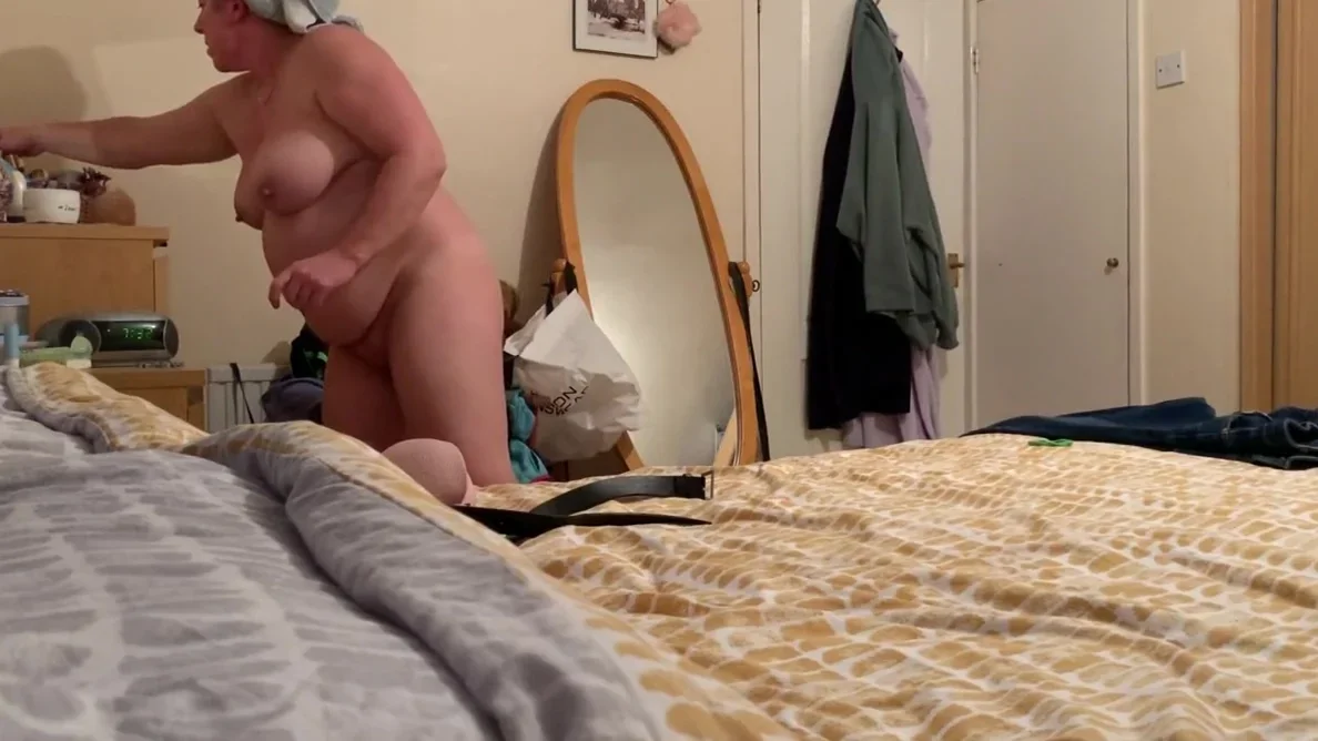 Mature big tits after shower